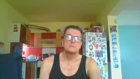 Snapshot of ulmeni4 chatting on 02/22/26, 08:24 ulmeni4 online show from 02/22/26, 08:24