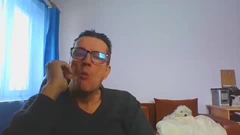 ulmeni7 online show from 01/10/26, 11:12