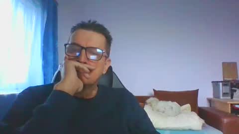 ulmeni7 online show from 02/02/26, 06:56