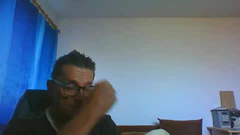 ulmeni7 online show from 06/08/26, 05:30