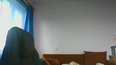 Snapshot of ulmeni7 chatting on 06/13/26, 12:03 ulmeni7 online show from 06/13/26, 12:03