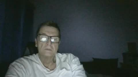 Snapshot of ulmeni7 chatting on 06/16/26, 02:14 ulmeni7 online show from 06/16/26, 02:14