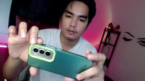 Snapshot of ultimatesexytrans chatting on 10/05/25, 05:55 Alex online show from 10/05/25, 05:55