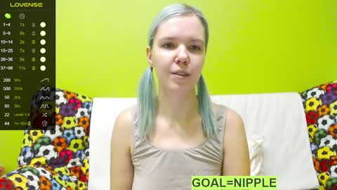 Snapshot of ultra_meow chatting on 01/25/25, 01:41 Roxy online show from 01/25/25, 01:41