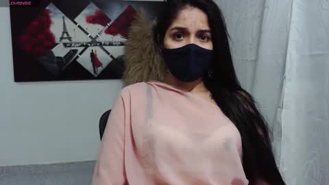 Snapshot of umarany chatting on 03/09/26, 12:03 umarani online show from 03/09/26, 12:03