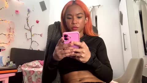 Snapshot of umdonut chatting on 11/03/25, 07:26 umdonut online show from 11/03/25, 07:26