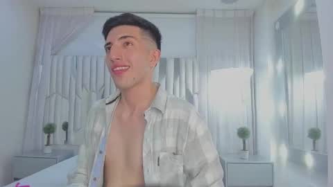 Un Slutty online show from 03/04/25, 10:49