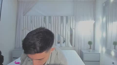 Un Slutty online show from 03/05/25, 01:52
