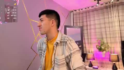 Snapshot of un_sluttyy chatting on 11/04/25, 11:31 un_sluttyy online show from 11/04/25, 11:31