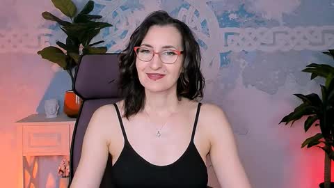 Snapshot of unatera chatting on 12/01/25, 09:36 UnaTera online show from 12/01/25, 09:36