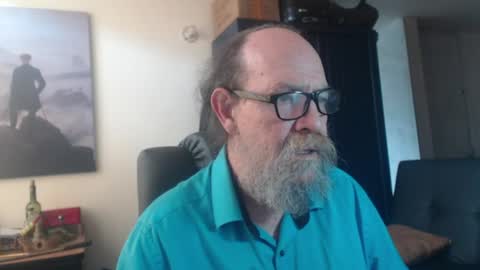 Snapshot of uncle_hottiecb chatting on 06/16/26, 03:14 Uncle Hottie online show from 06/16/26, 03:14