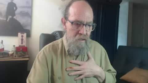 Uncle Hottie online show from 07/22/26, 03:59