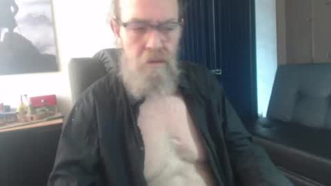 Uncle Hottie online show from 07/28/26, 06:20