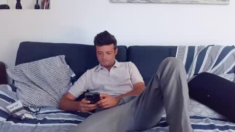 Snapshot of uncut_dick123455 chatting on 04/24/26, 11:34 uncut_dick123455 online show from 04/24/26, 11:34