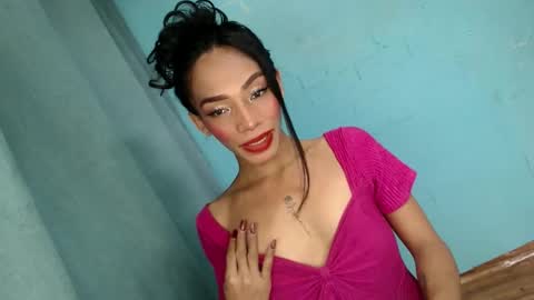 LOVELY JANE online show from 11/18/25, 01:11