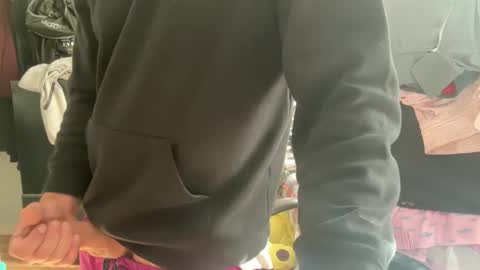 uncutbeard129840 online show from 11/05/25, 09:04