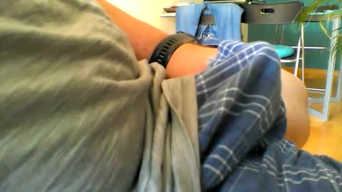uncutboy82 online show from 09/13/25, 09:53