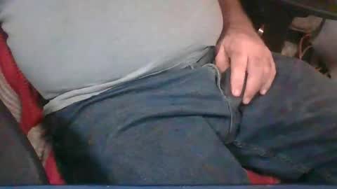 uncutmike7x5 online show from 11/14/25, 03:00