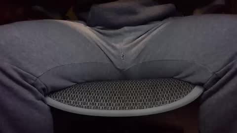 Under the desk online show from 12/13/25, 10:26