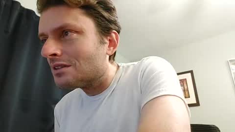 Snapshot of undress_me_ chatting on 01/03/25, 03:22 undress me online show from 01/03/25, 03:22