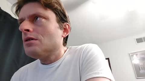 Snapshot of undress_me_ chatting on 01/31/25, 01:45 undress me online show from 01/31/25, 01:45