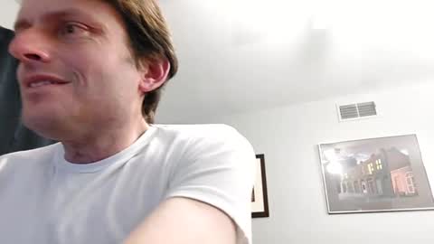 Snapshot of undress_me_ chatting on 02/19/25, 03:50 undress me online show from 02/19/25, 03:50