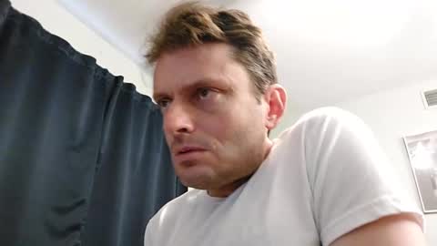 Snapshot of undress_me_ chatting on 02/28/25, 04:53 undress me online show from 02/28/25, 04:53