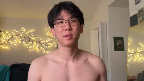 Snapshot of unhingedwang chatting on 09/22/25, 11:07 wang online show from 09/22/25, 11:07