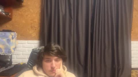 Anri online show from 10/28/25, 10:23