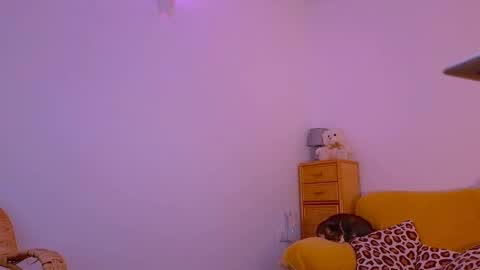 Alice online show from 01/11/25, 05:07
