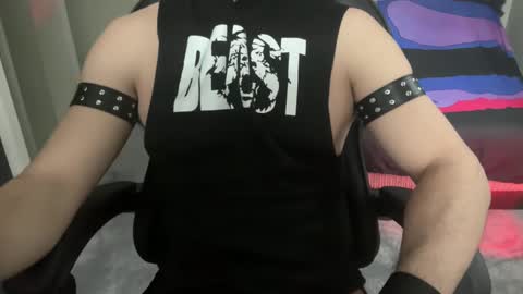 Snapshot of unicornnn___ chatting on 02/11/25, 03:51 Game OF Pornnn online show from 02/11/25, 03:51