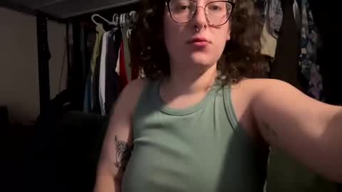 Snapshot of uninspiired chatting on 12/09/24, 11:36 uninspiired online show from 12/09/24, 11:36