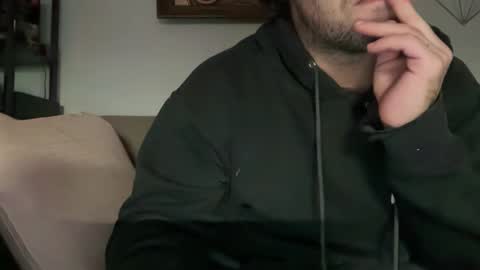 universalstudihoes online show from 12/21/24, 09:44