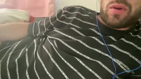 universalstudihoes online show from 11/04/25, 09:36