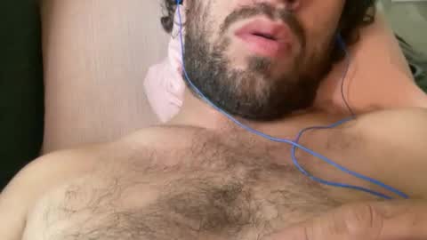 universalstudihoes online show from 11/05/25, 10:32