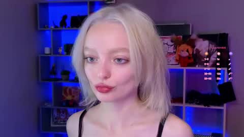 ShizukaShizuSHIZ online show from 09/20/25, 02:23