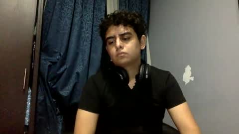 Snapshot of unlimitedfantasy chatting on 02/09/25, 04:46 Thiago online show from 02/09/25, 04:46