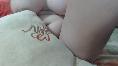 Snapshot of unpenetrated chatting on 12/11/24, 03:37 unny online show from 12/11/24, 03:37