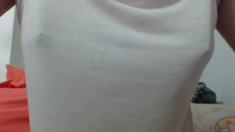 Snapshot of unpenetrated chatting on 12/13/24, 05:05 unny online show from 12/13/24, 05:05