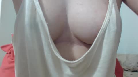 Snapshot of unpenetrated chatting on 01/31/25, 09:16 unny online show from 01/31/25, 09:16