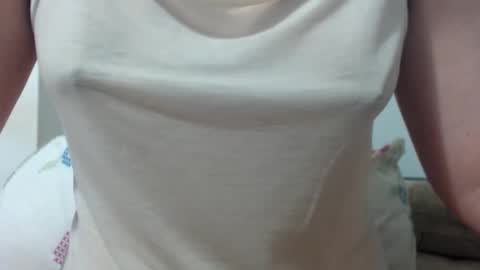 Snapshot of unpenetrated chatting on 11/15/25, 12:45 unny online show from 11/15/25, 12:45