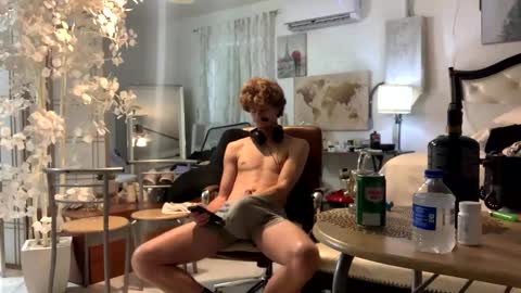 Stepbro online show from 02/01/25, 02:02