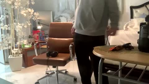 Stepbro online show from 02/01/25, 07:23