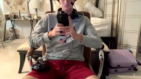 Stepbro online show from 02/05/25, 05:53