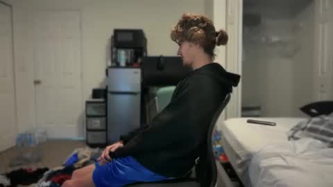 Stepbro online show from 11/09/25, 01:31