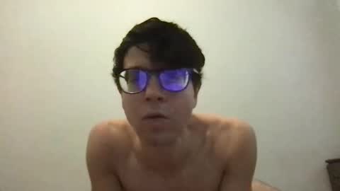 Snapshot of upsetboy chatting on 02/18/26, 07:32 deaf mute boy online show from 02/18/26, 07:32