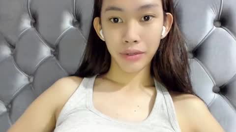 Cora online show from 02/01/25, 06:21