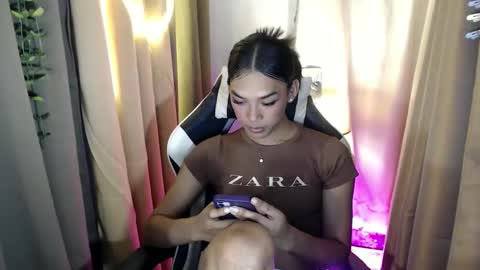 Snapshot of ur_dazzlingmorenaxx chatting on 11/08/25, 01:33 ur_dazzlingmorenaxx online show from 11/08/25, 01:33