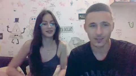 Snapshot of ur_fave_couplee chatting on 05/25/26, 06:25 ur fave couplee online show from 05/25/26, 06:25