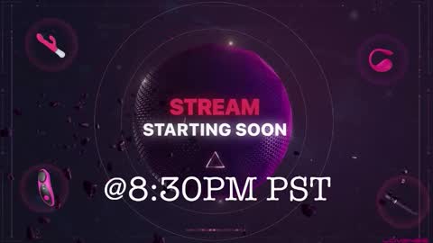 Snapshot of ur_goddess_daylee chatting on 11/18/25, 04:28 Goddess online show from 11/18/25, 04:28